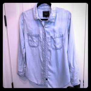 Rails long sleeve chambray top